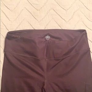 Alo Yoga Leggings - Worn Once